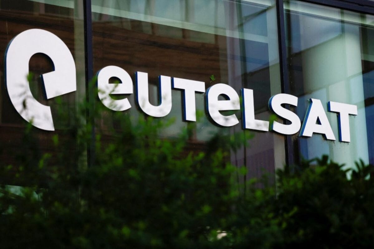 Eutelsat : une dette en orbite, un pari à 1,35 milliard d'euros