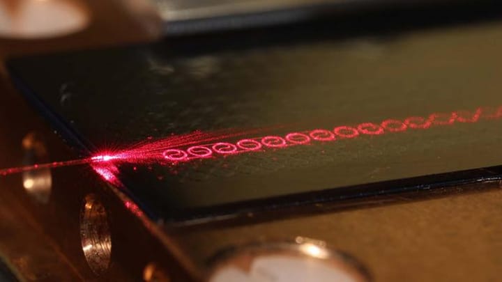 La Suède miniaturise l'amplificateur optique et promet un Internet 10 fois plus rapide